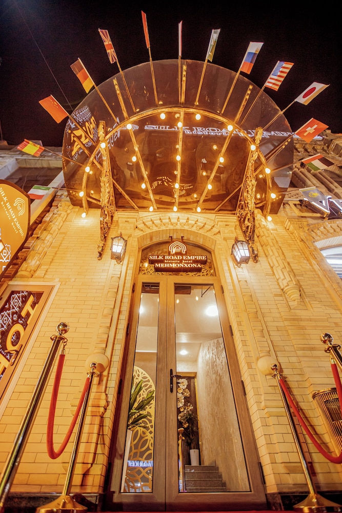 Silk Road Empire Hotel 2/50