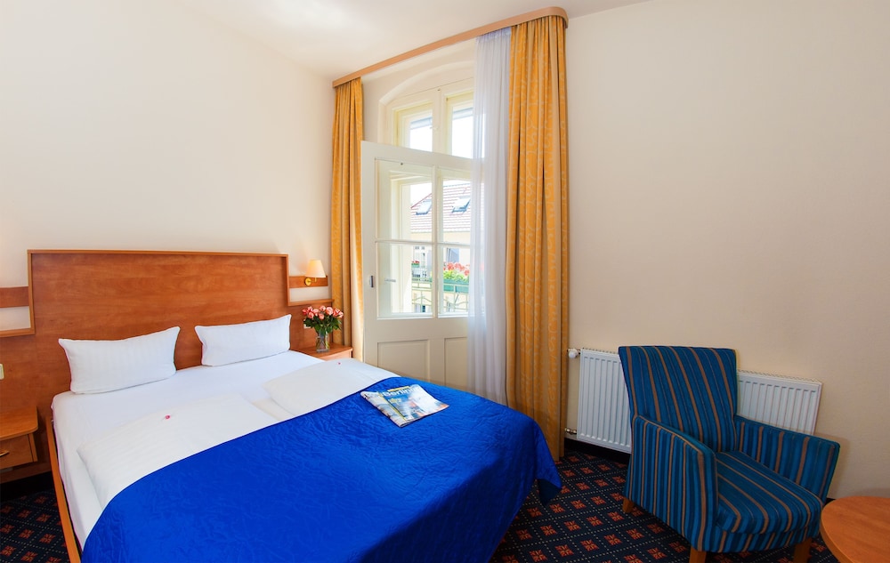 SUPERIOR, DOUBLE BED, BALCONY