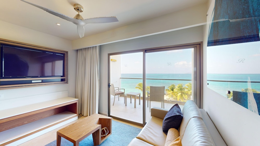 1 Bedroom, Diamond Club, Presidential, Luxury, Suite, King Bed, Ocean View, Sofa، Royalton Grenada, an Autograph Collection All-Inclusive Resort 2/8