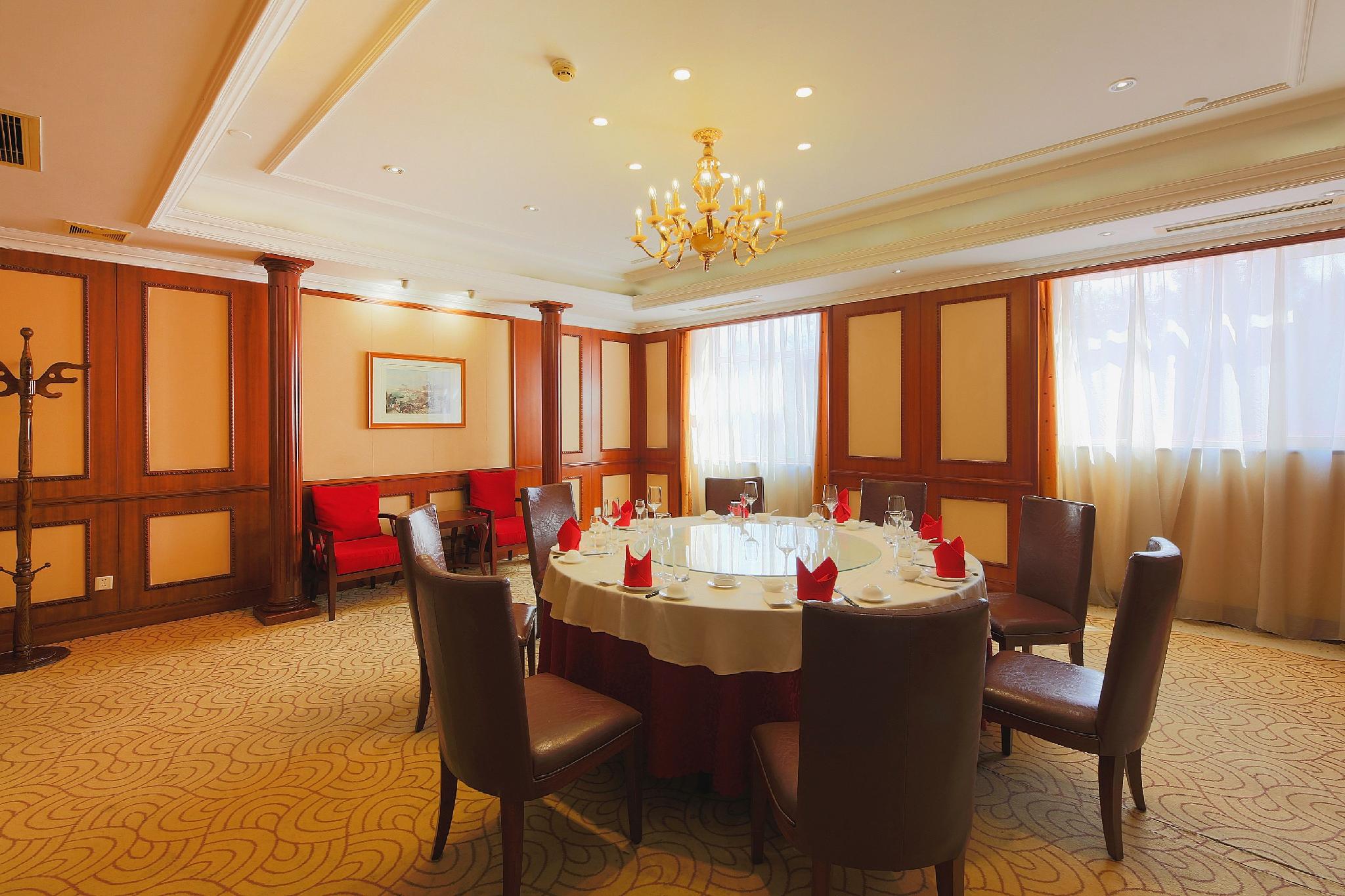 Fuhong International Hotel 42/48