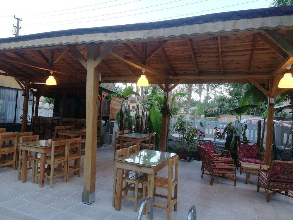 Unal Boutique Hotel 28/40