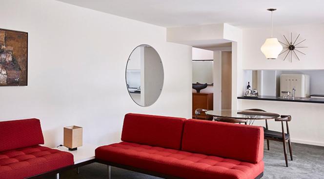 Chateau Marmont 33/48