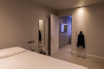Cocoon 2, Single Bed, Accessible، Zedwell Piccadilly Circus 2/3