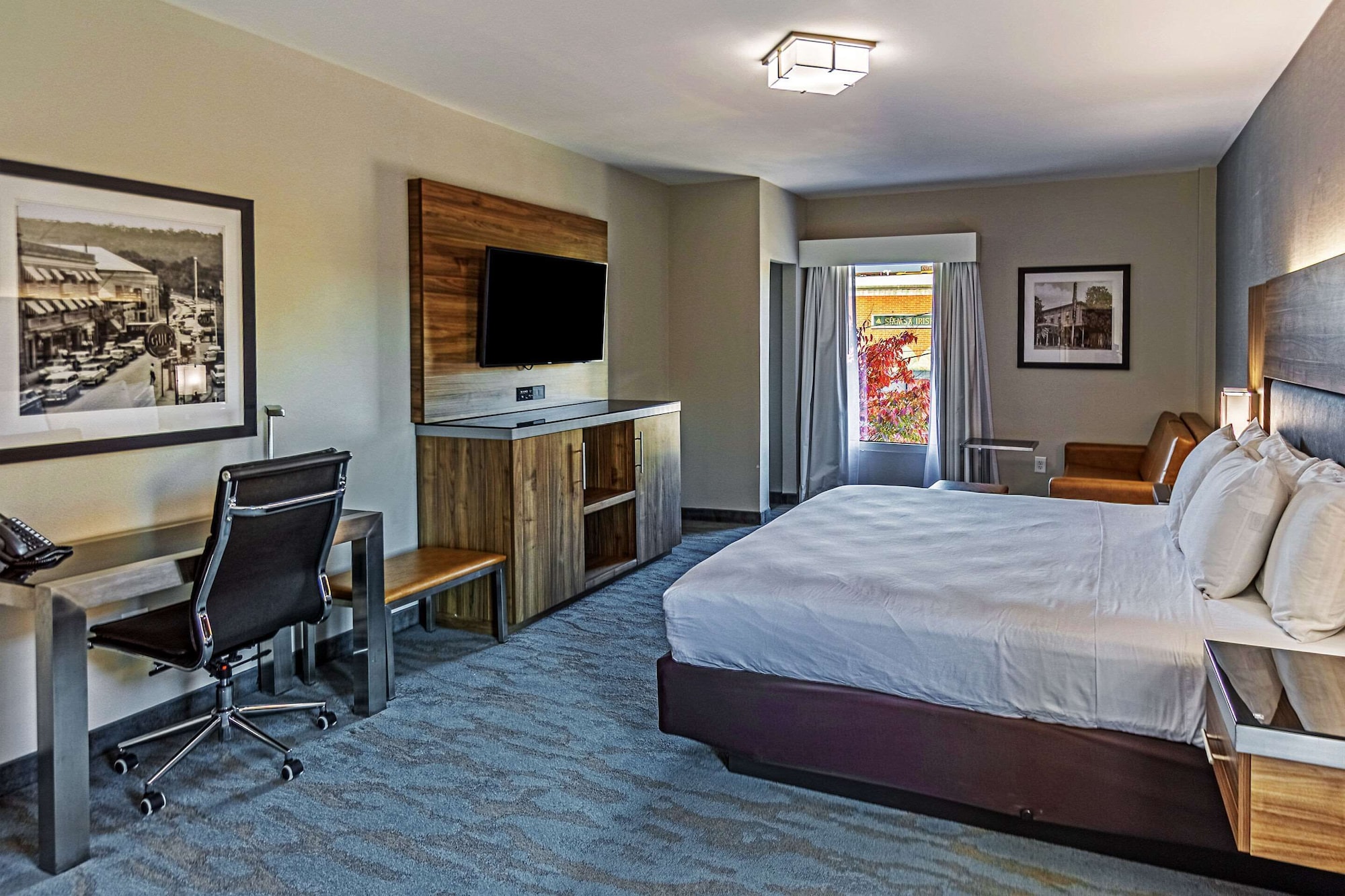 غرفة قياسية بسرير كينج بإطلالة على المدينة لذوي الإعاقة، The Penn Stroud Stroudsburg - Poconos, an Ascend Collection Hotel 9/10