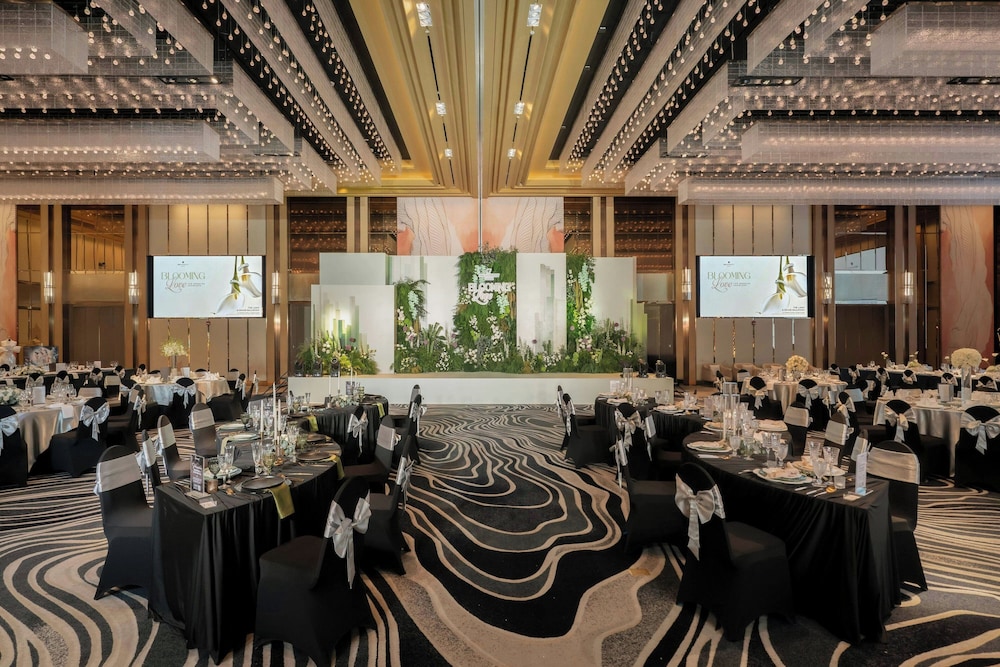 JW Marriott Hotel & Suites Saigon, The Apartments 39/49