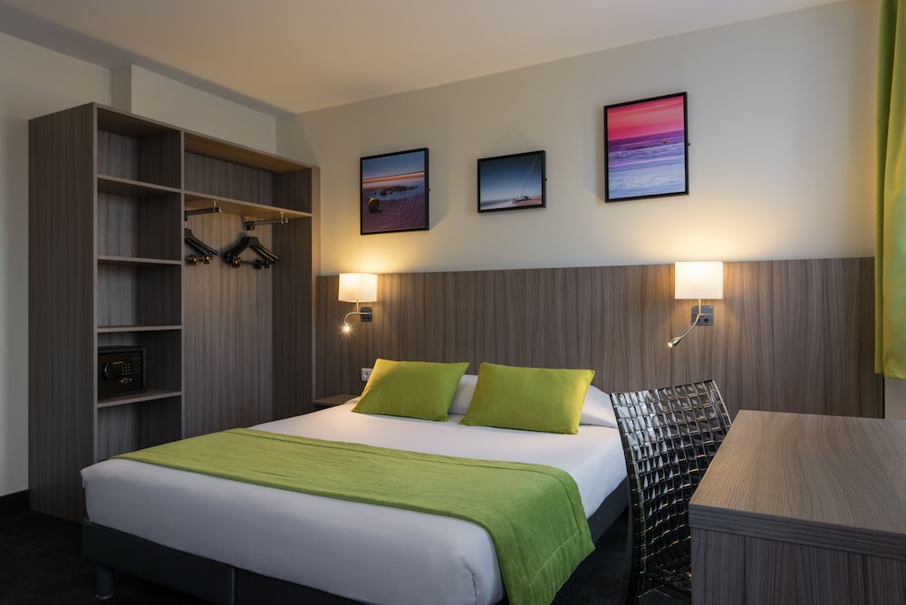 HOTEL REIMS 5/17