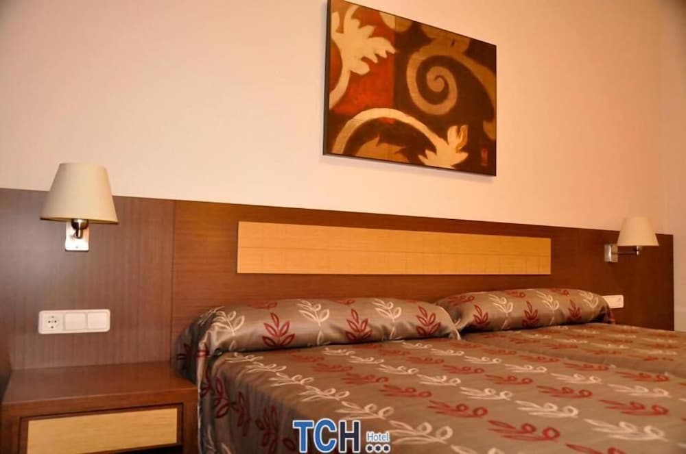 Tch Hotel 10/50