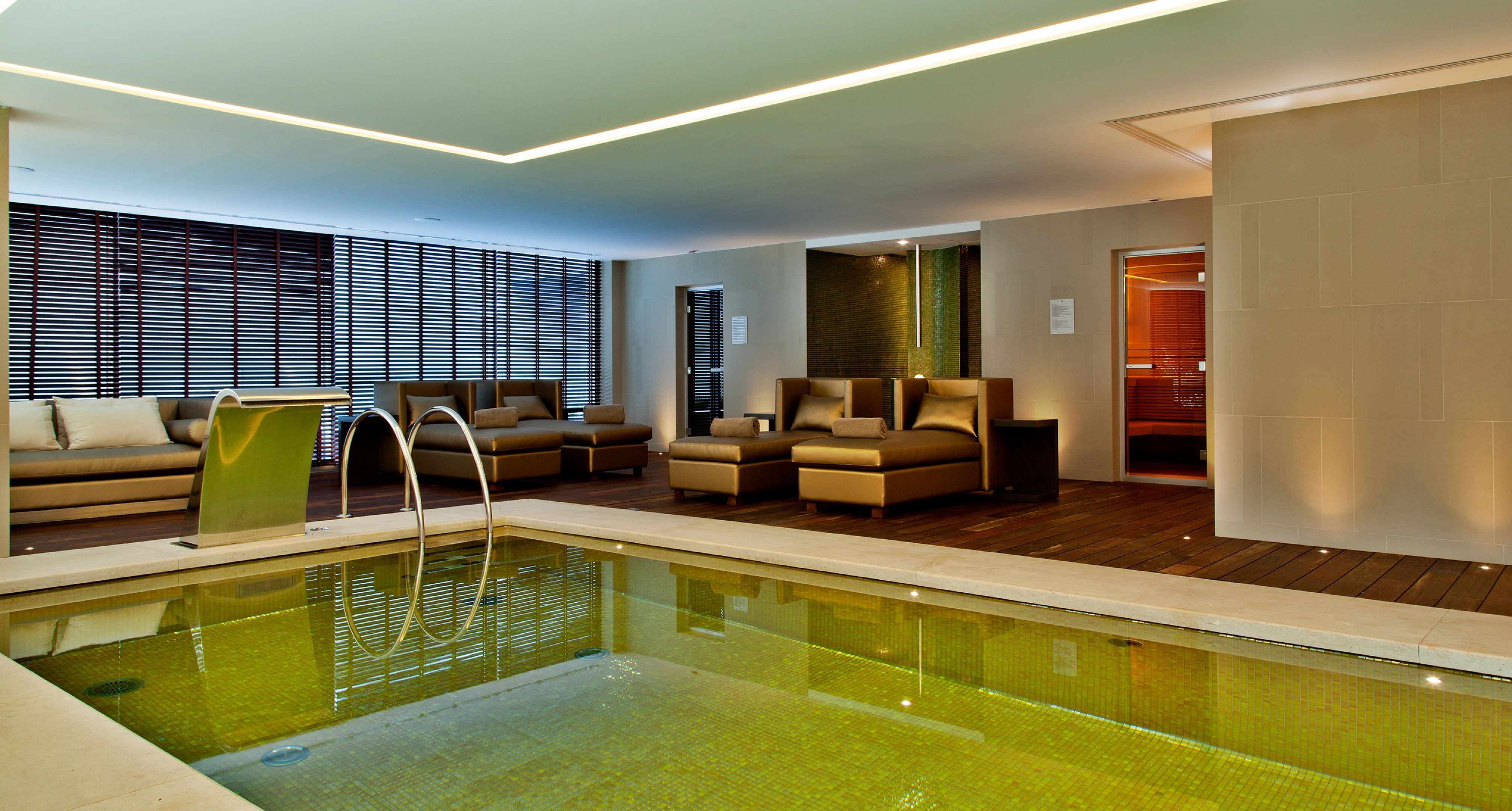 InterContinental Estoril 26/76