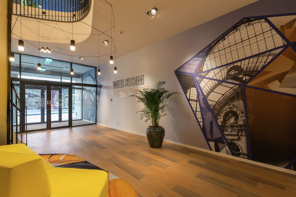 Hampton by Hilton Antwerp Central Station 8/57