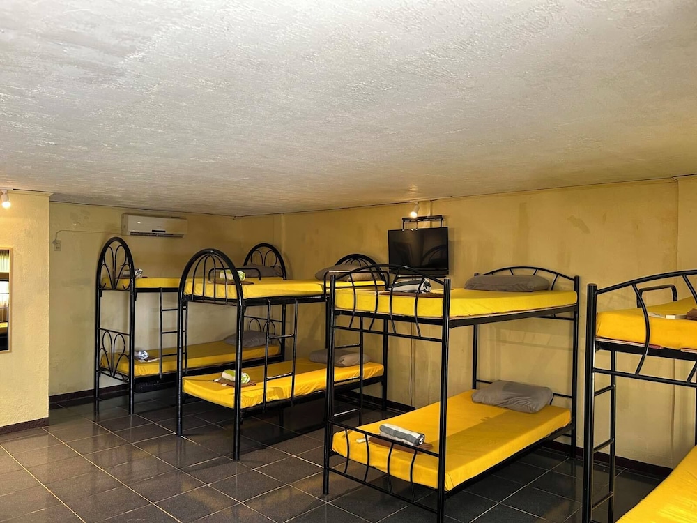 Alta Cebu Village Garden Resort 35/50