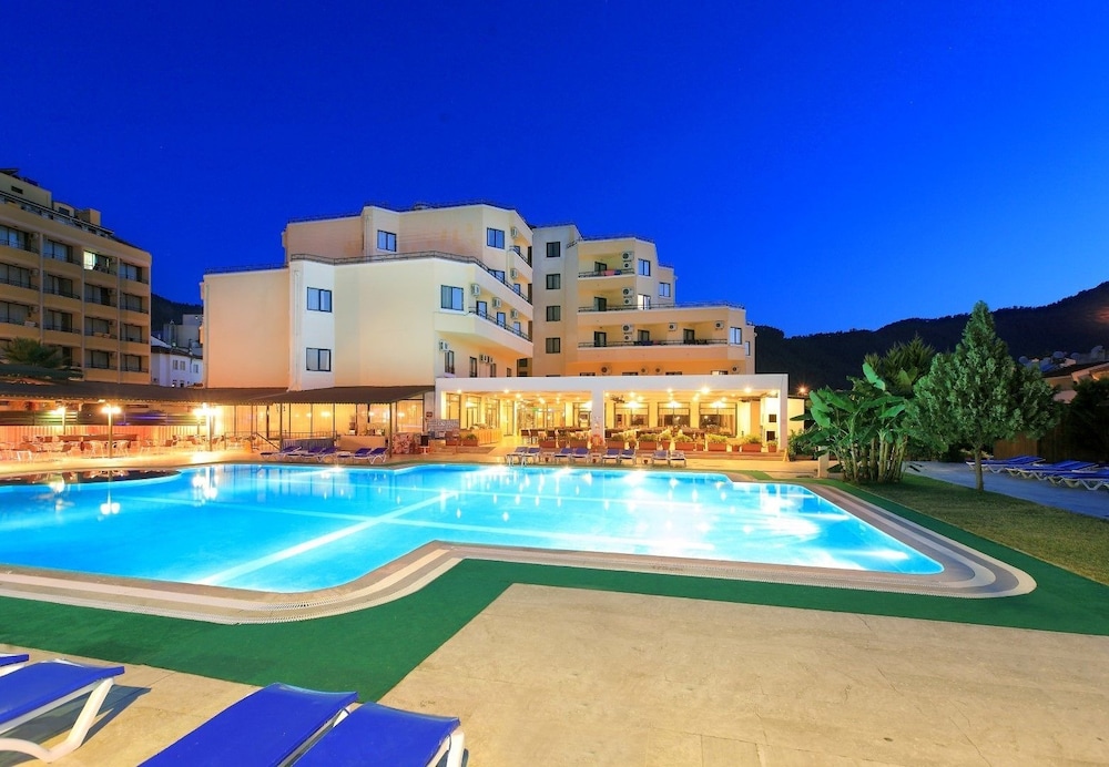 Idas Club Hotel 24/24