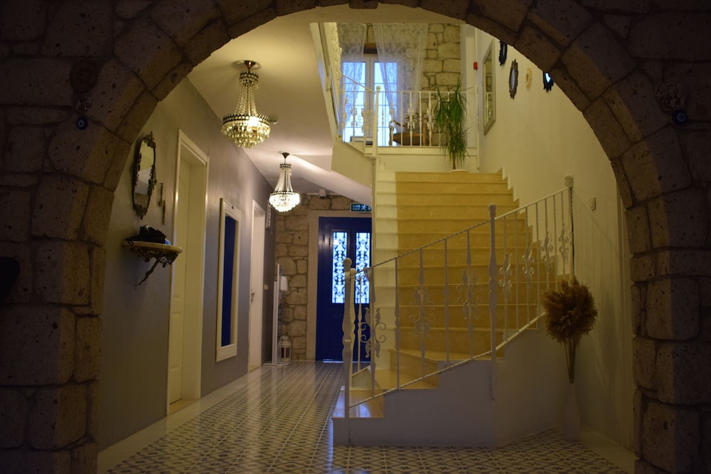 Pürlen Otel Alacati 16/32