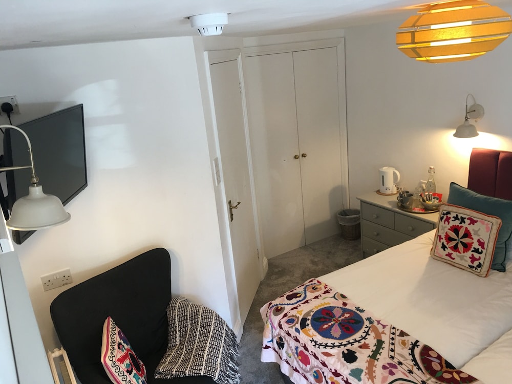 The Mousetrap Inn 32/70
