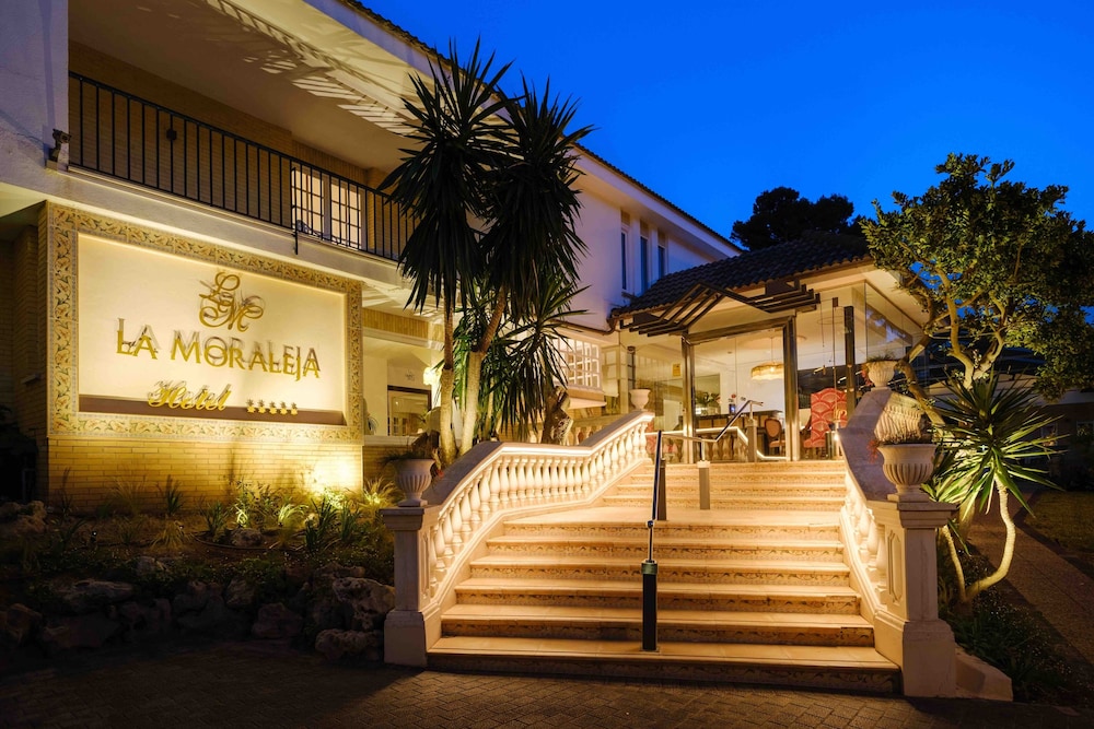 La Moraleja The Quiet Hotel - Adults Only 4/72