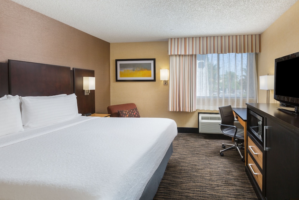Holiday Inn Dublin Pleasanton 16/70
