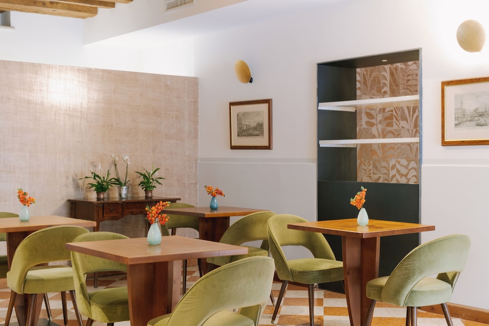 iH Hotels Venezia Salute Palace 44/62