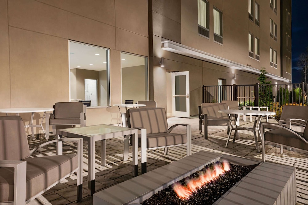 La Quinta Inn & Suites By Wyndham Marysville 39/57