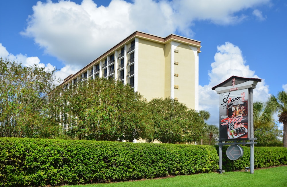 Rosen Inn Closest to Universal 52/62