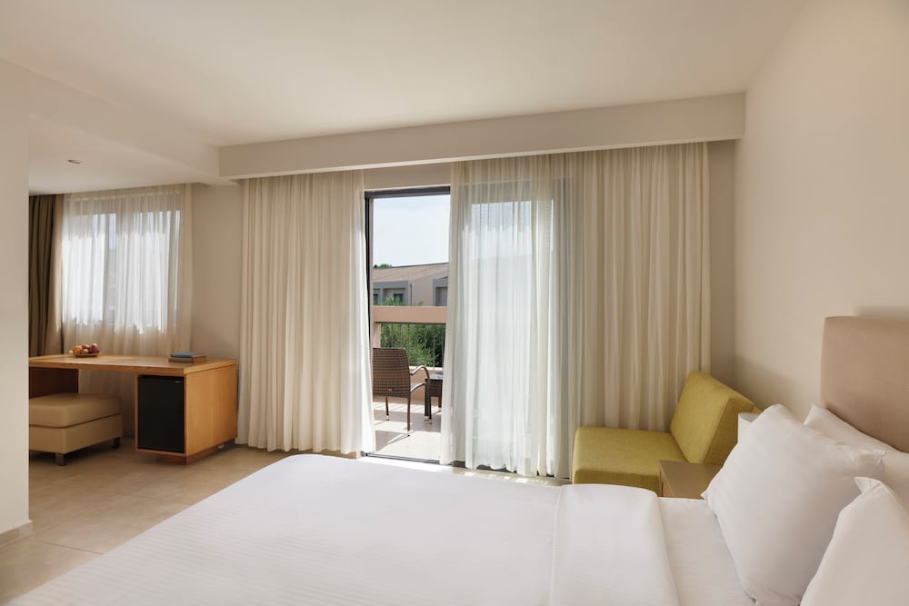 Atlantica Eleon Grand Resort 20/71