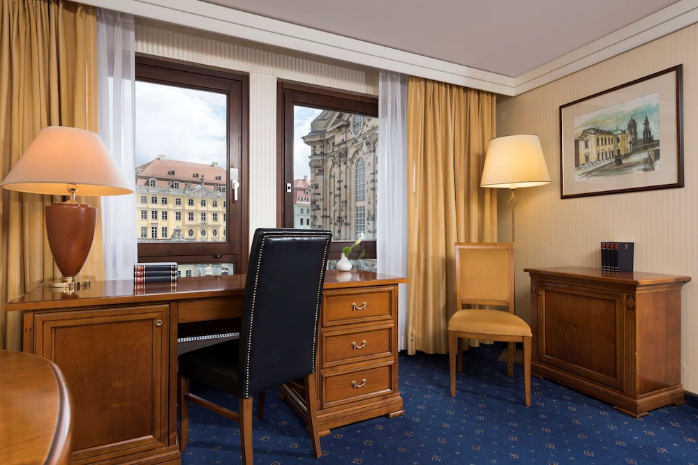 Hilton Dresden 56/79