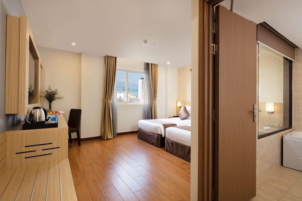 Sao Viet Hotel 20/48