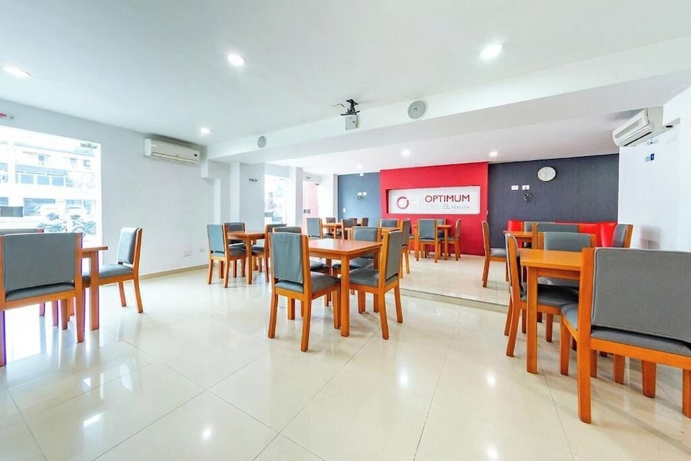 Optimum Hotel 20/28