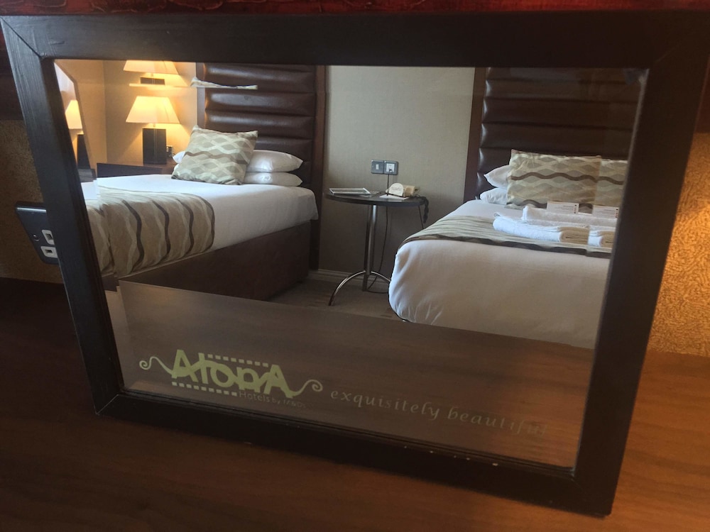 ALONA HOTEL 57/65