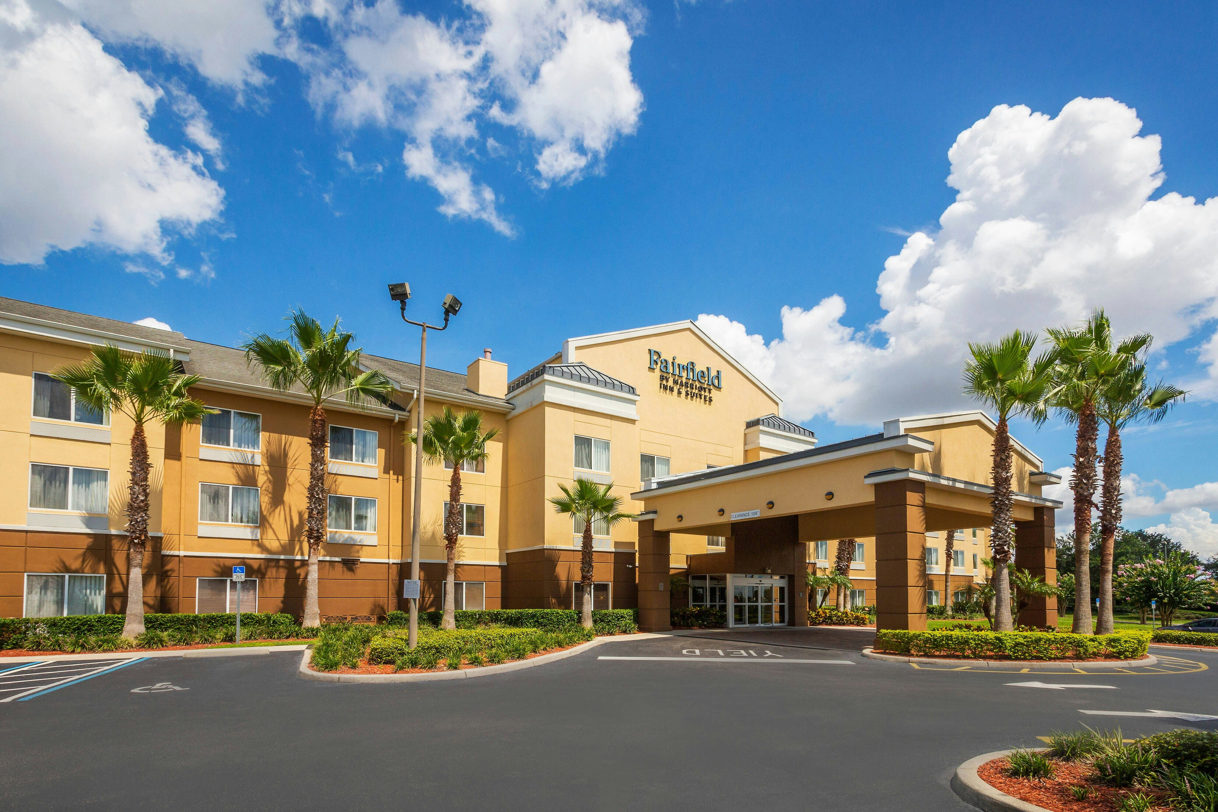 Fairfield Inn Suites Clermont 2/23
