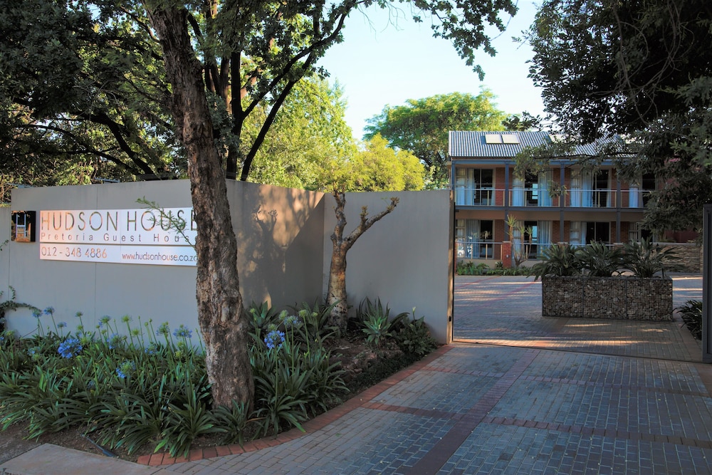 Hudson House 1/44