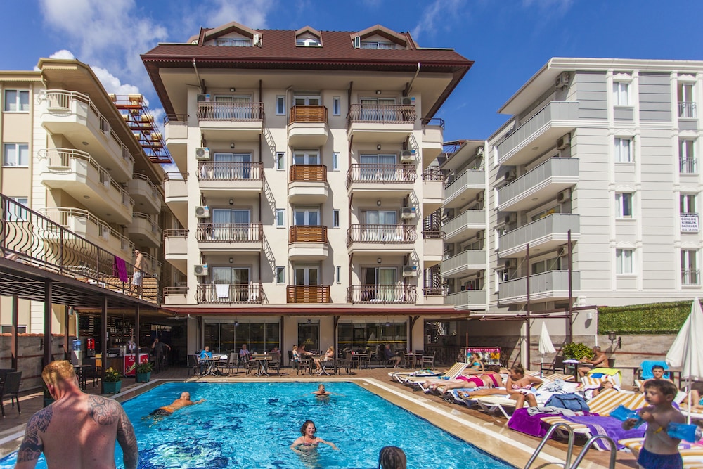 Oba Time Hotel 31/33