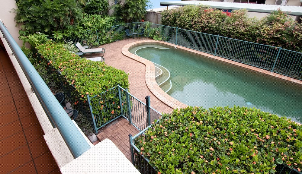 MID CITY LUXURY SUITES 20/26