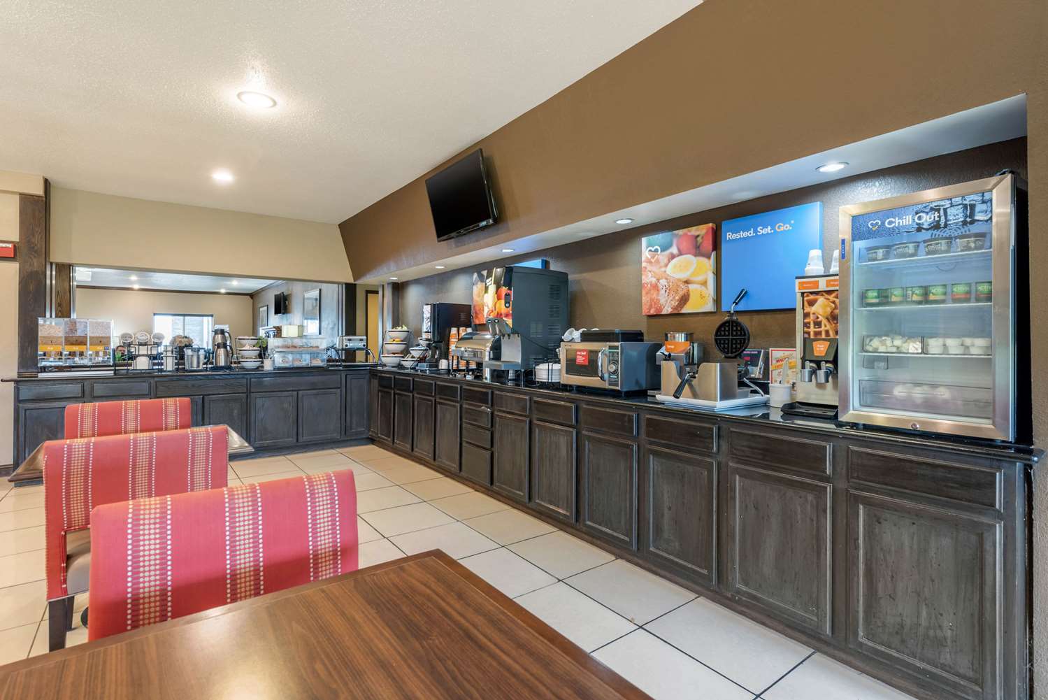 Comfort Inn Warren I-69 21/30