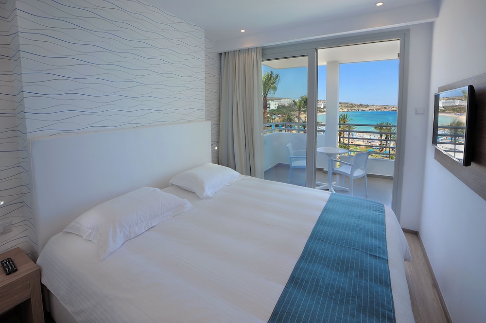 Okeanos Beach Boutique Hotel 9/39