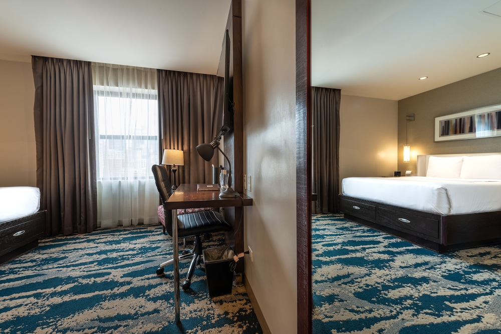 Hotel Felix Chicago 24/78