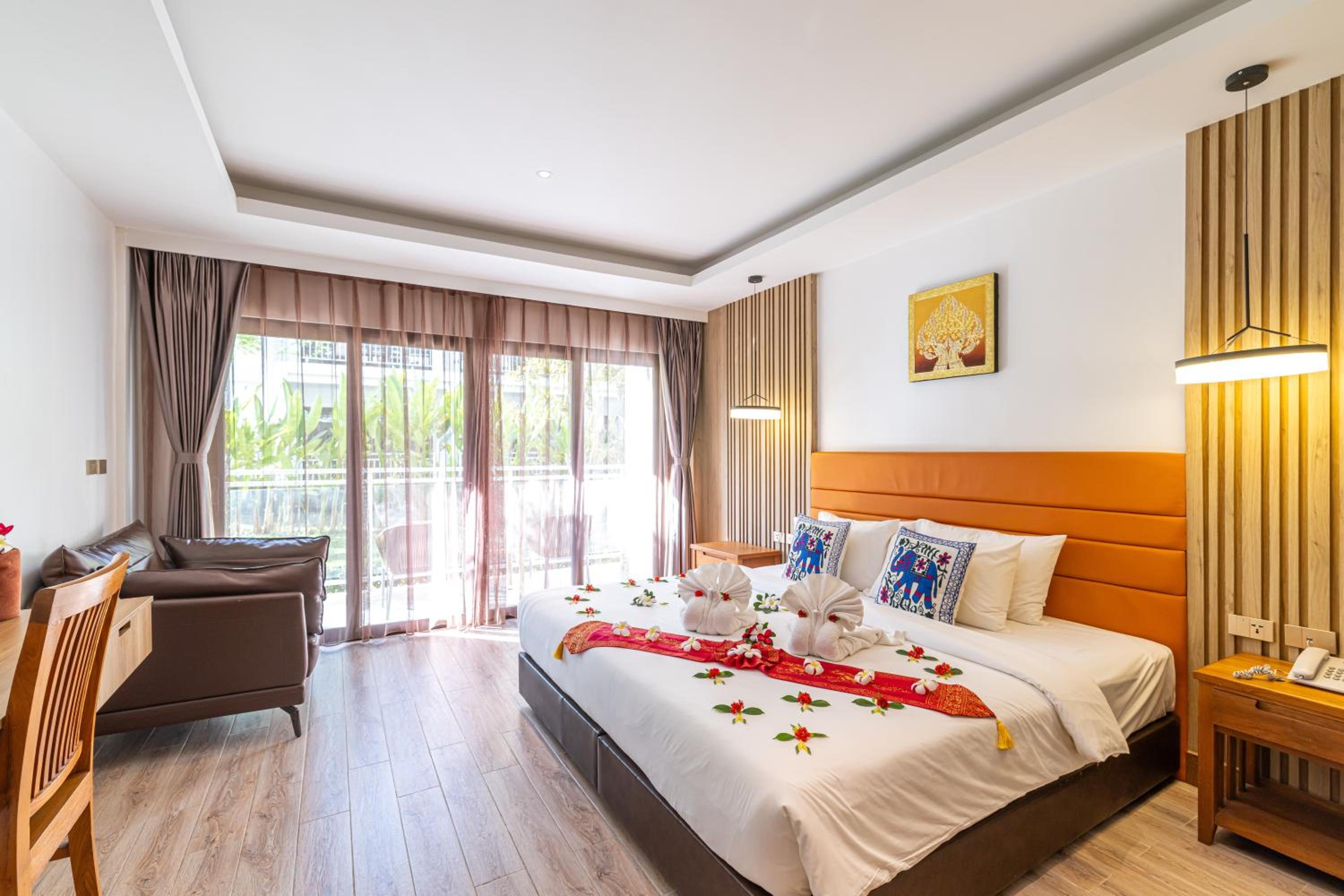 Royal Yao Yai Island Beach Resort