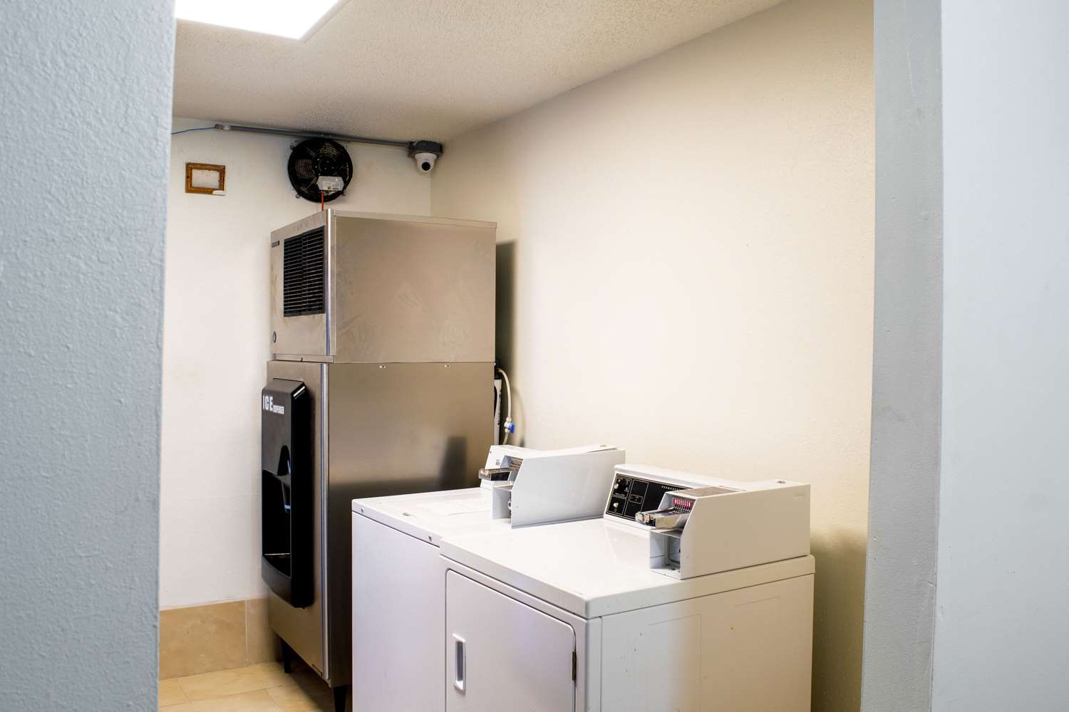 Quality Inn Plainfield 8/47