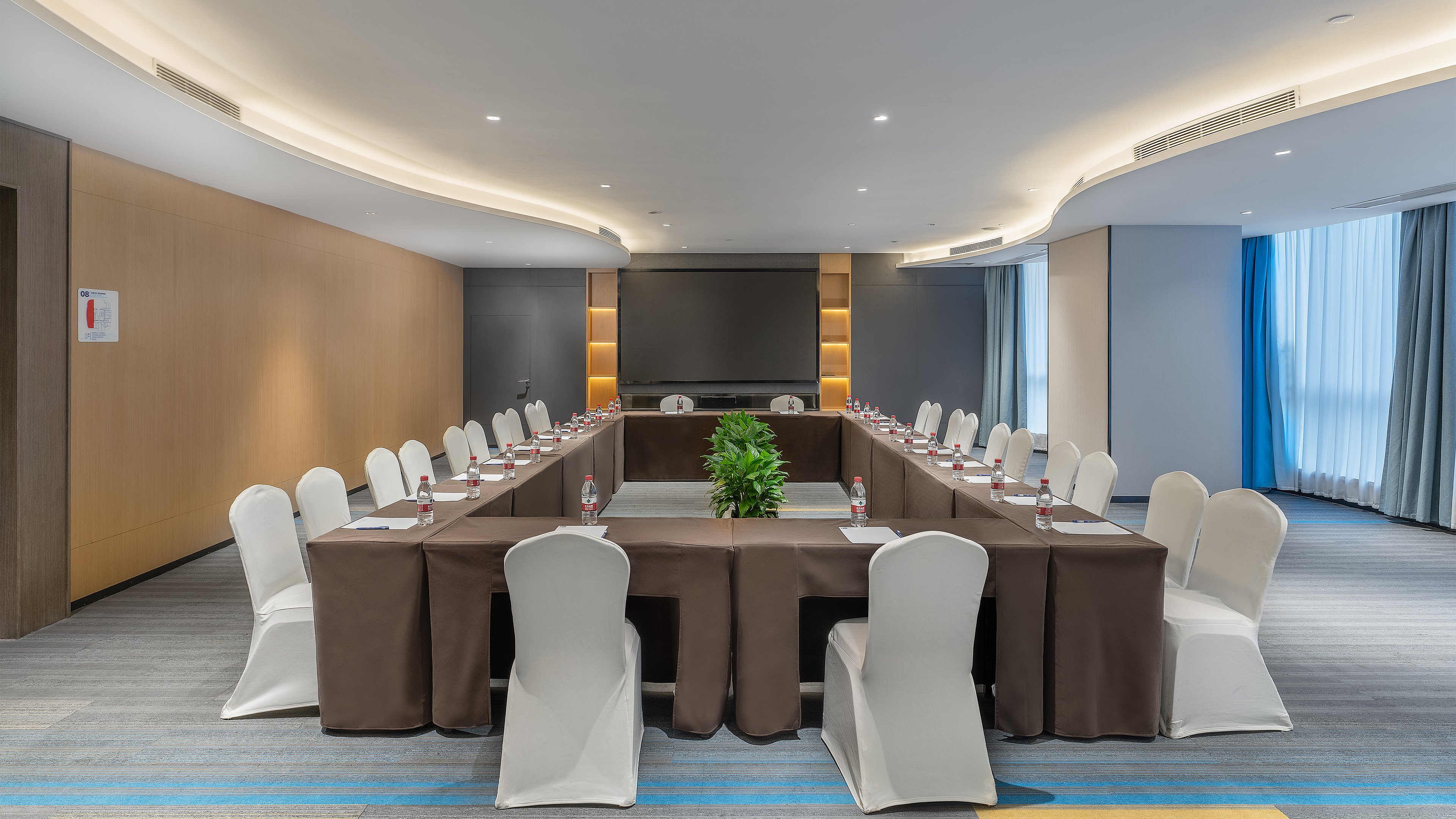Holiday Inn Express Changsha Wuyi Plaza by IHG 16/21
