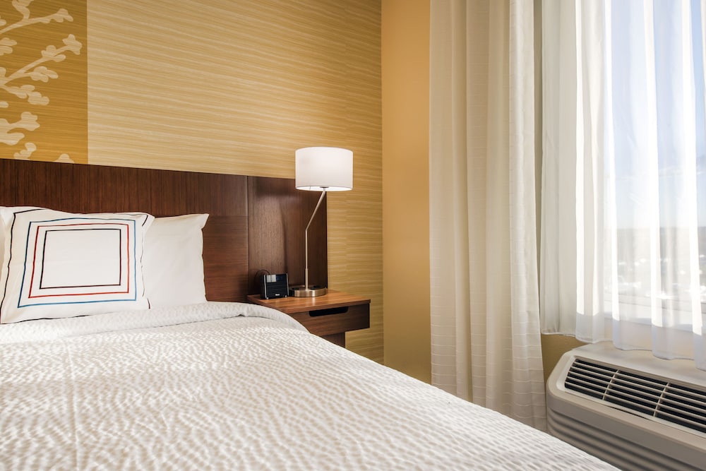 Fairfield Inn Suites By Marriott Leavenworth 12/44