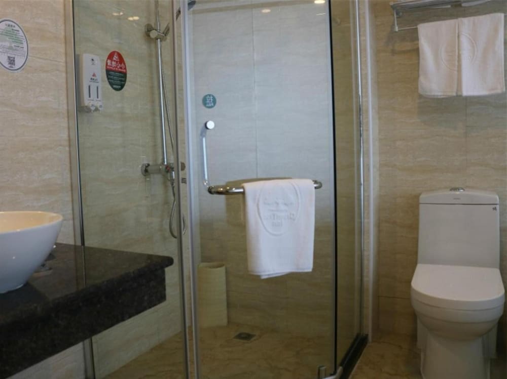 GreenTree Inn Guangzhou Panyu Bus Station Business Hotel 24/24