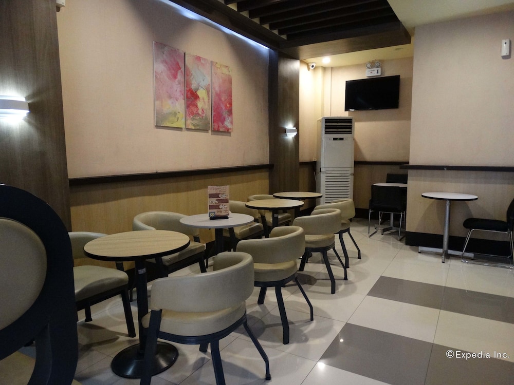 Hotel 99 Quiapo 58/61
