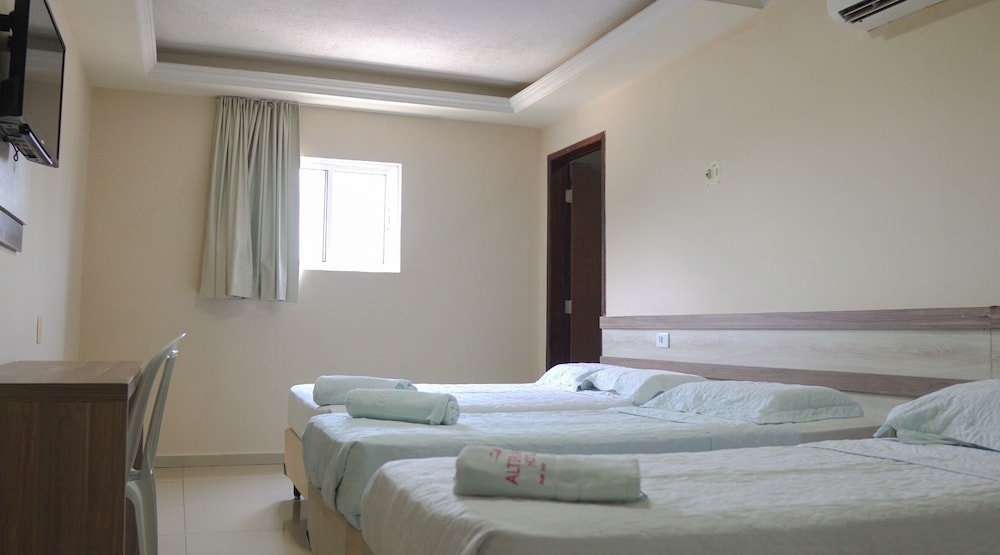 Altiplano Hotel 6/43