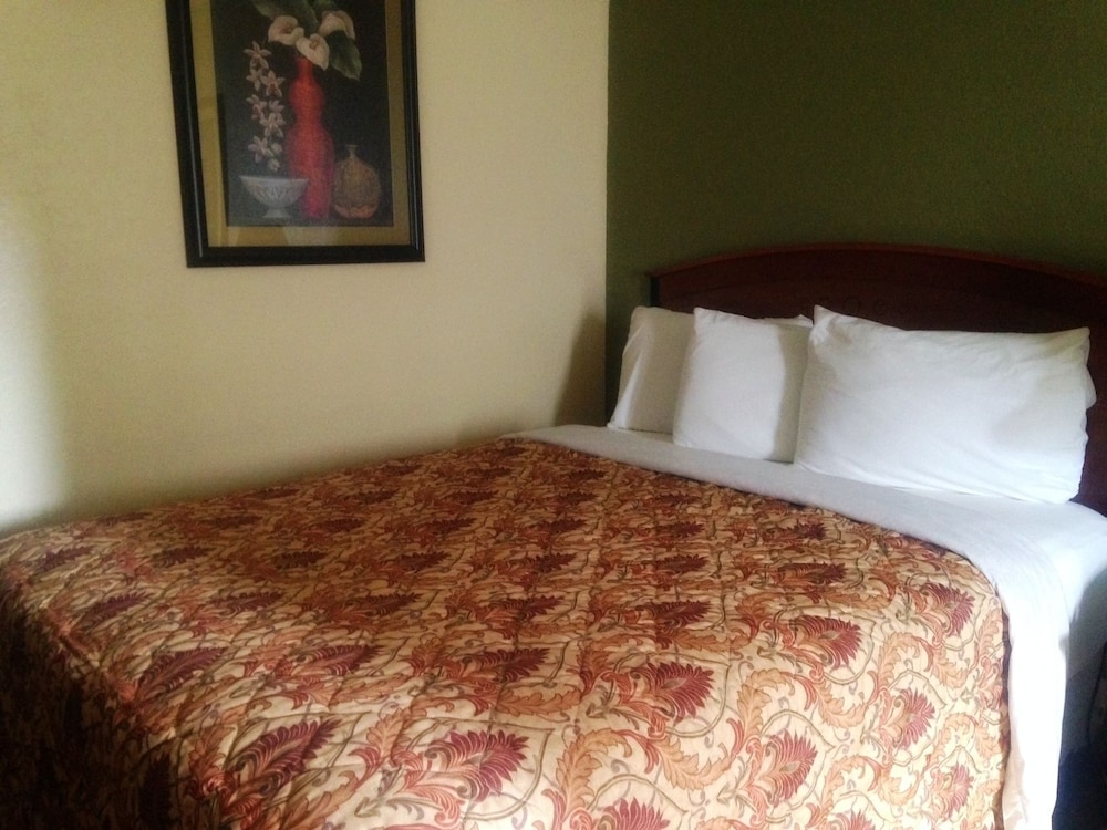 Quality Inn & Suites Prestonsburg next to Mountain Arts Center 22/42