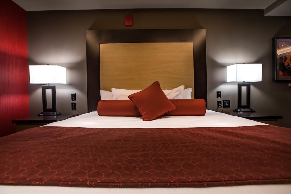 Cherokee Casino & Hotel Roland 26/71