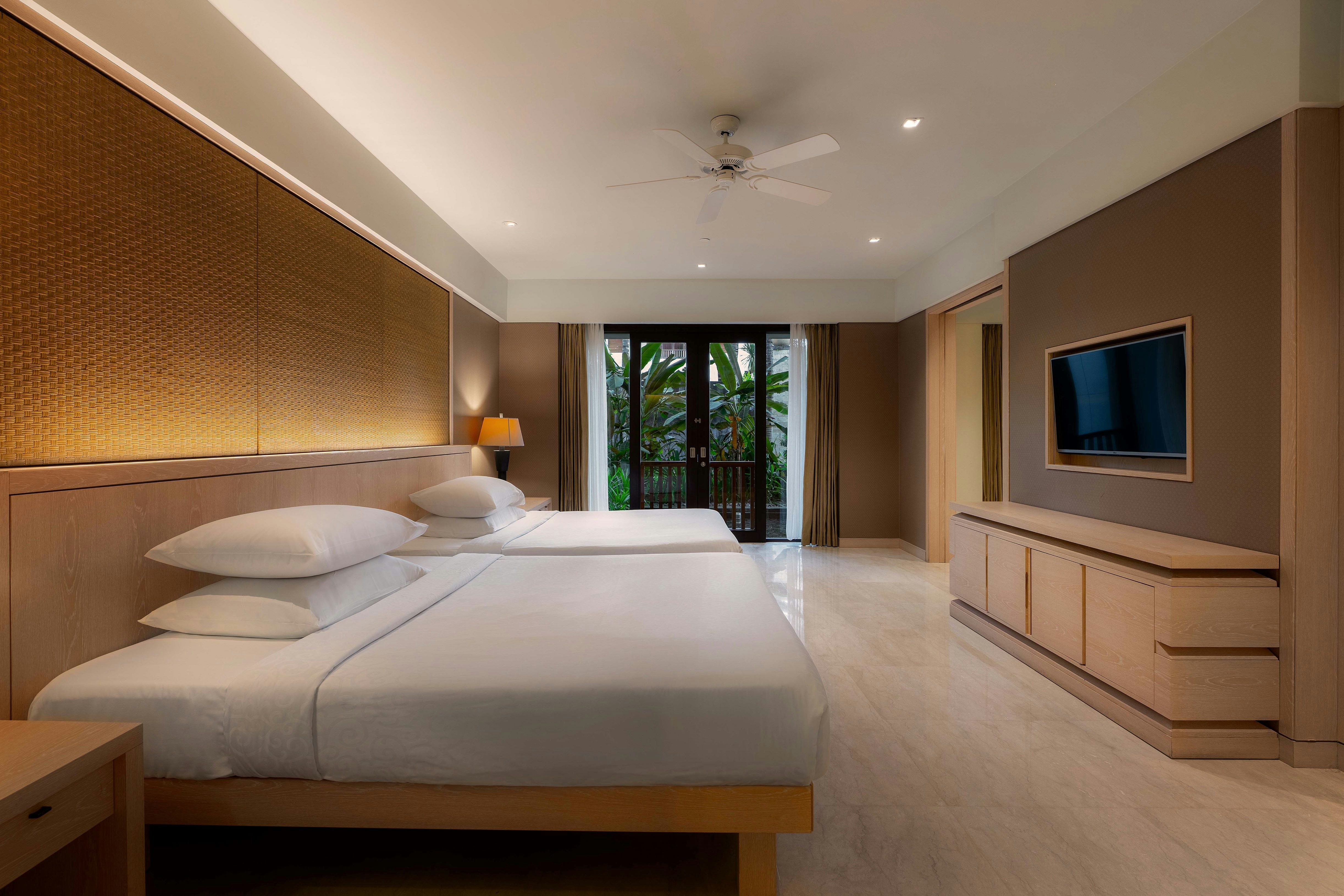 Conrad, Suite, Twin Beds