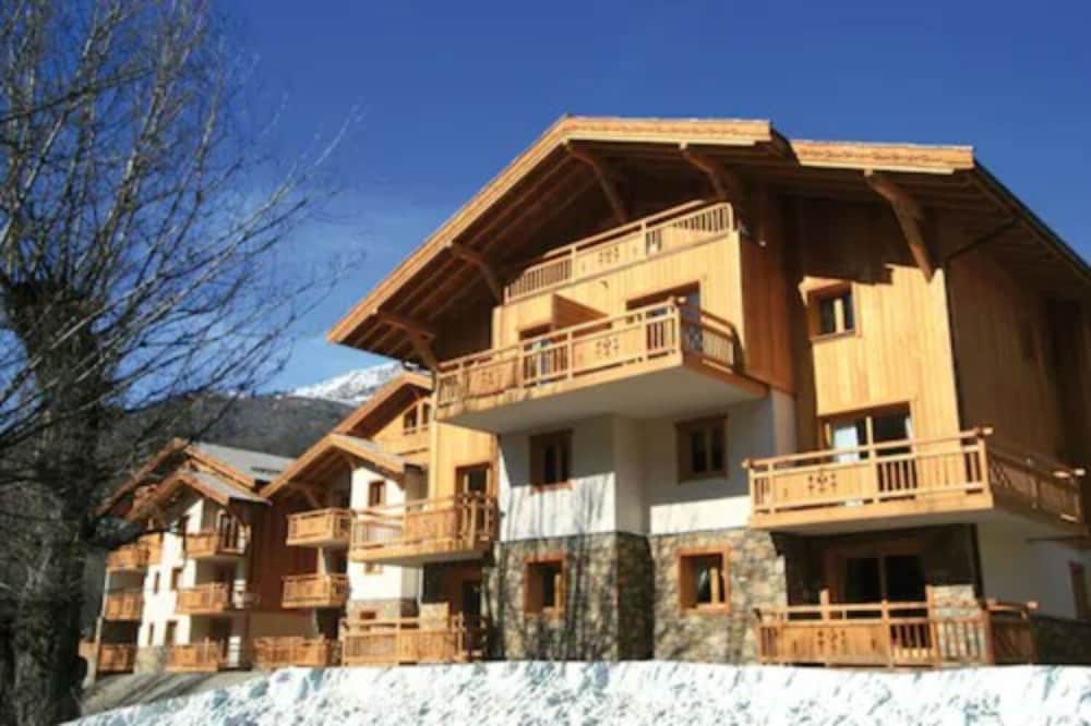 RESIDENCE LAGRANGE VACANCES LE HAMEAU DU ROCHER BLANC(FORMERLY LE HAMEAU DU ROCHER BLANC) 2/22