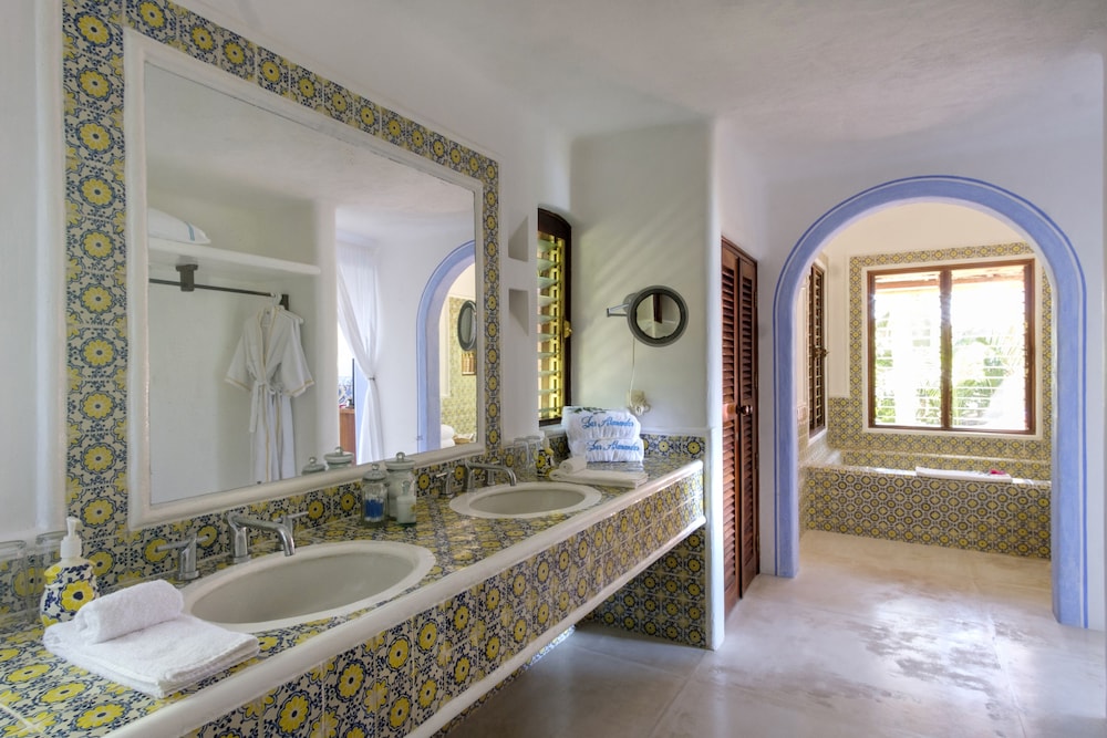 MASTER, SUITE, OCEAN VIEW