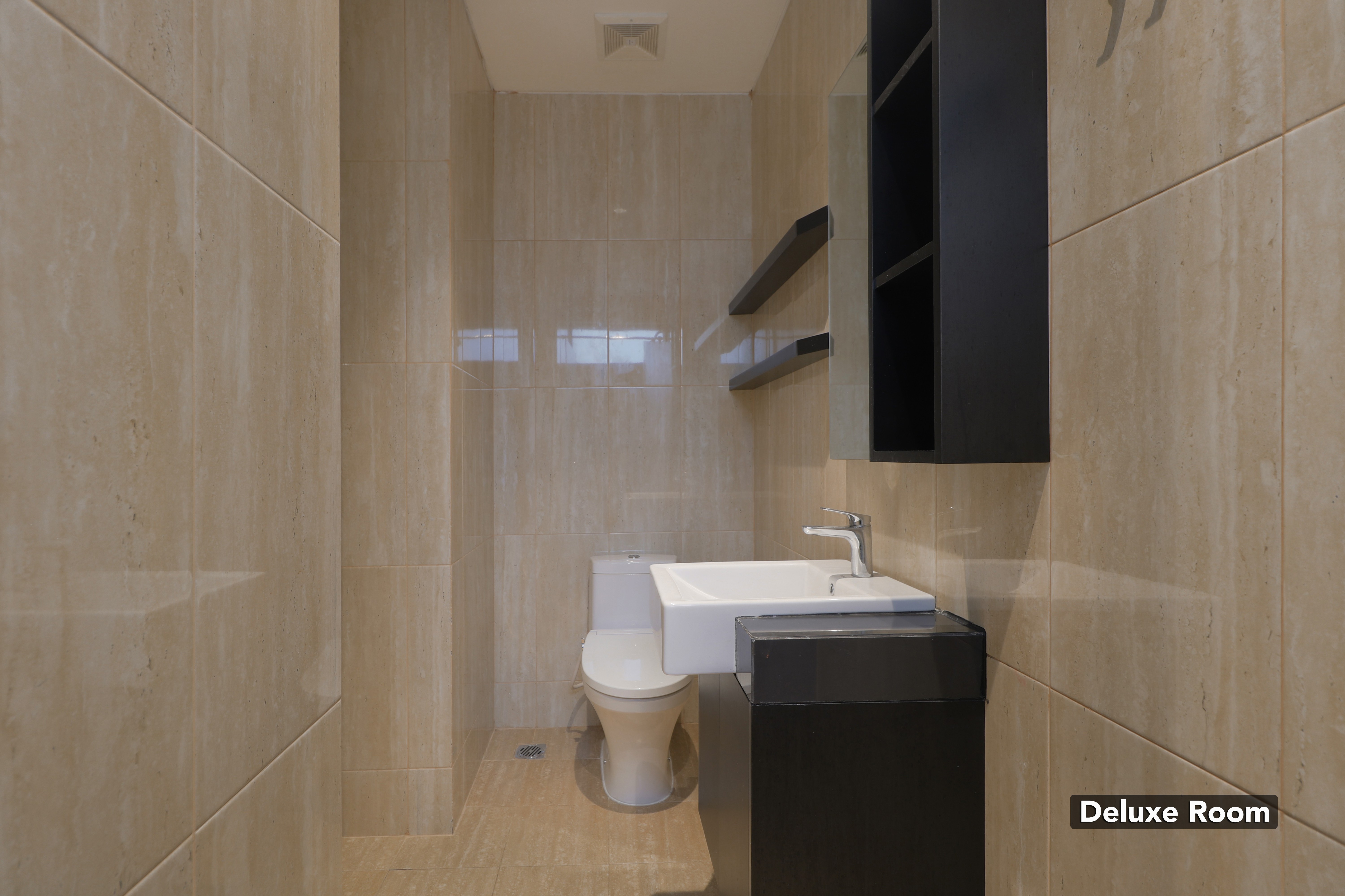 Plaza 54 Residence 53/54