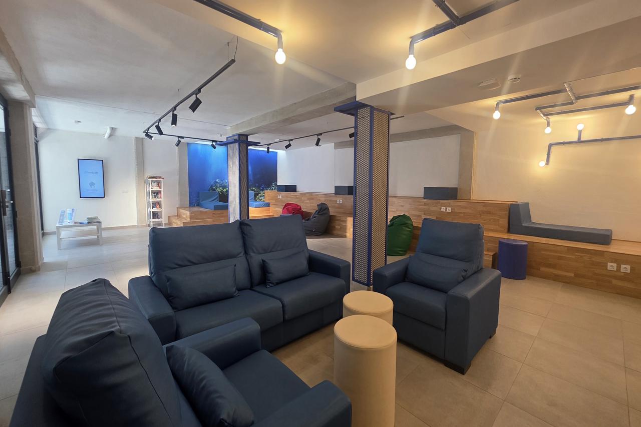 Esmeralda Cotillo Homes by LIVVO 54/79