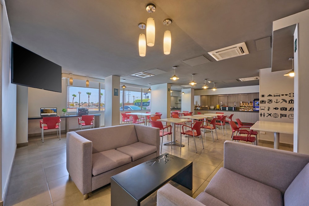 City Express Junior by Marriott Mexicali 26/50