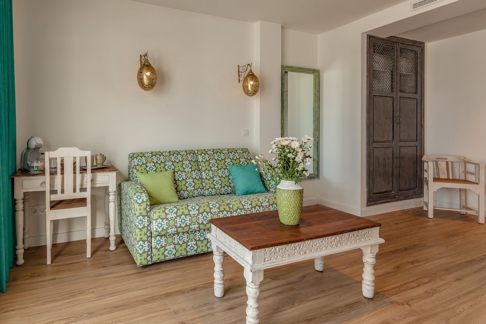 Hotel & Spa La Residencia Puerto 53/73